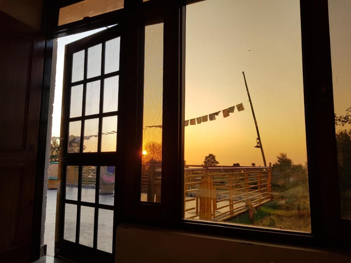 Bir Nest Hostel Eksteriør bilde