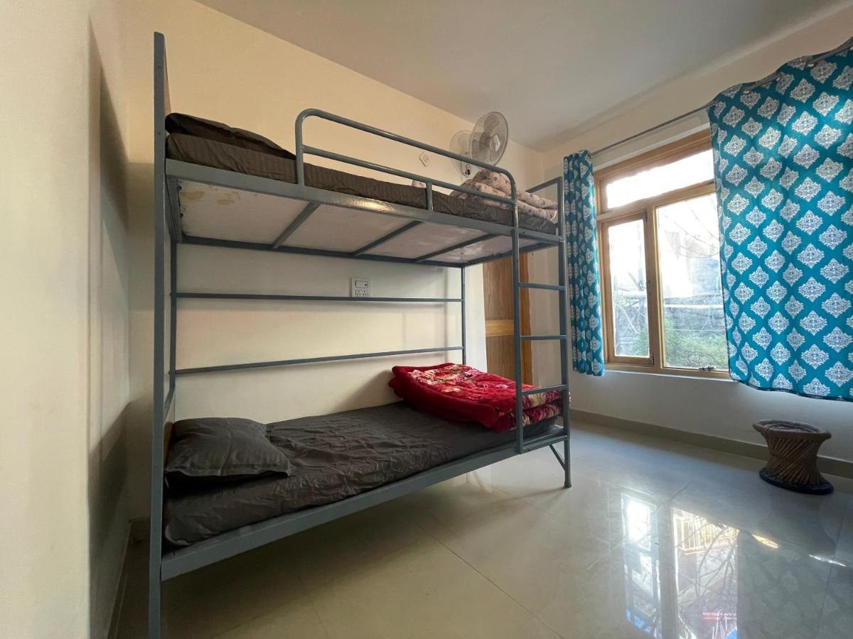 Bir Nest Hostel Eksteriør bilde