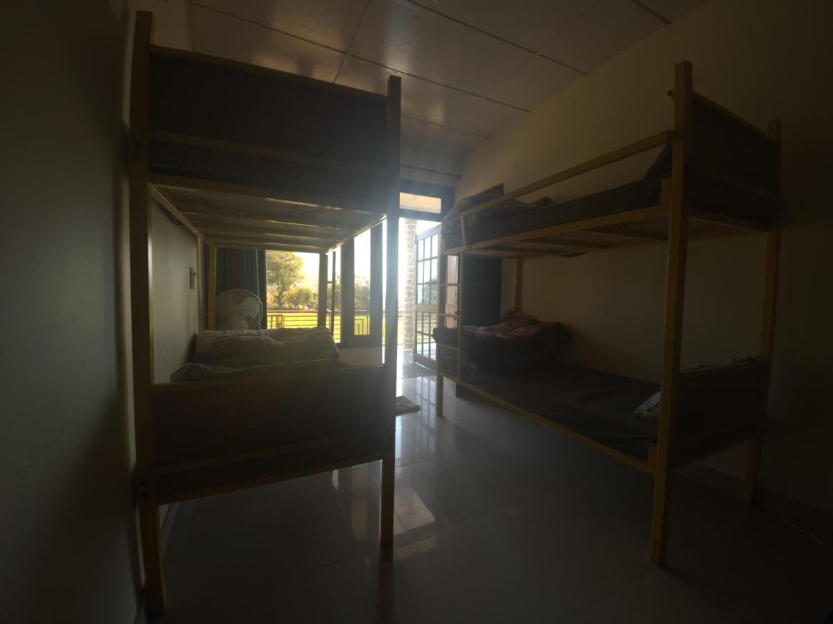 Bir Nest Hostel Eksteriør bilde